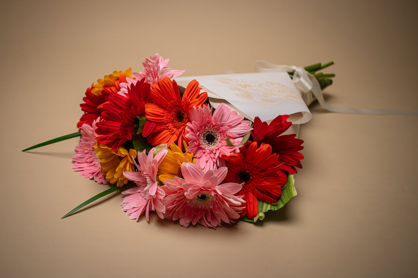 Ramo de Gerberas Multicolor