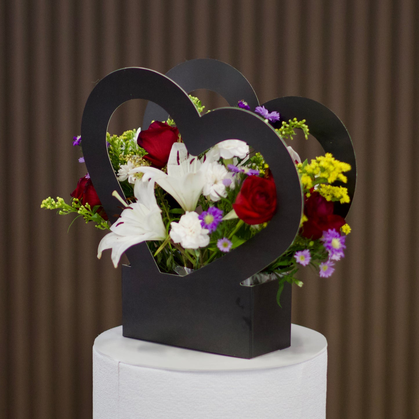 Caja Floral Corazones Eternos
