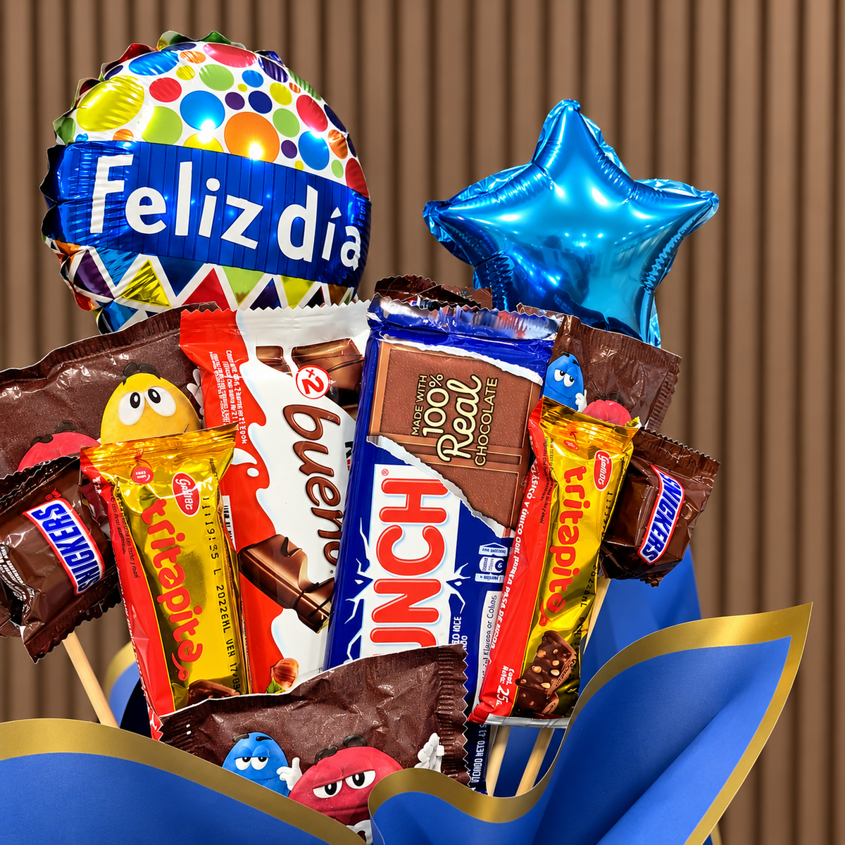 Ramo de chocolates con globos azules velve floristeria paseo de las flores heredia